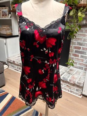 WHBM romantic rose silk blend black floral cami women top size Large